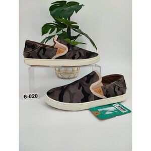 Olukai Women's Pehuea Pa’i Canvas Slip On Camo Grey Shoes Size 6 US